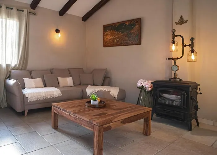 Casa Felice, Bergerie En Pierre, Jacuzzi, Jardin San-Gavino-di-Carbini