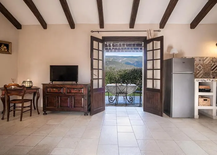 Casa Felice, Bergerie En Pierre, Jacuzzi, Jardin * San-Gavino-di-Carbini